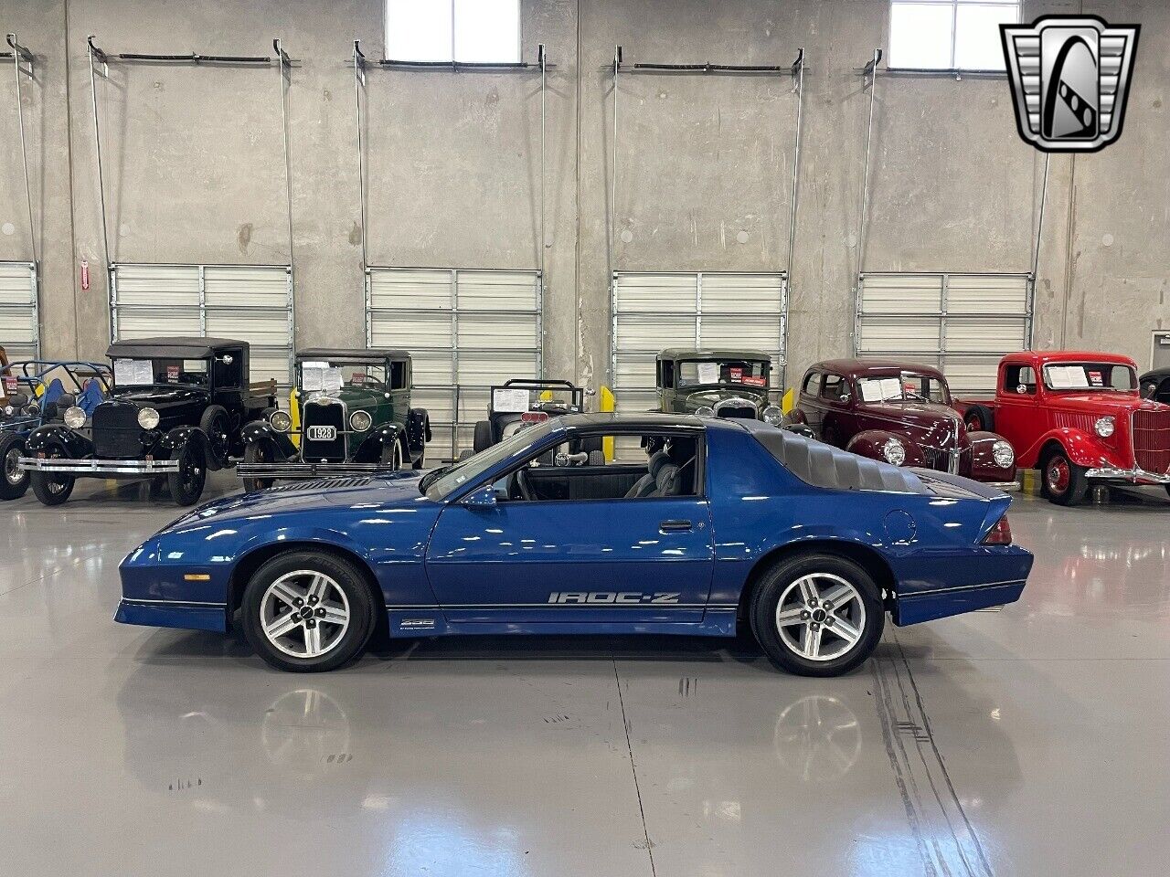 Chevrolet-Camaro-Coupe-1986-3