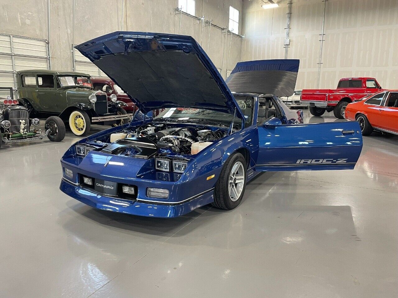 Chevrolet-Camaro-Coupe-1986-9