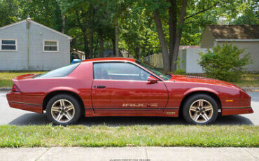 Chevrolet-Camaro-Coupe-1987-8