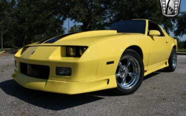 Chevrolet-Camaro-Coupe-1992-11