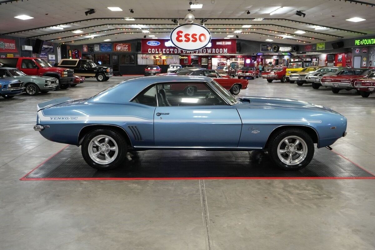 Chevrolet-Camaro-Yenko-Style-Coupe-1969-6