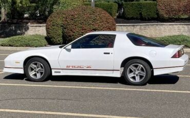 Chevrolet-Camaro-iroc-z28-1987-1