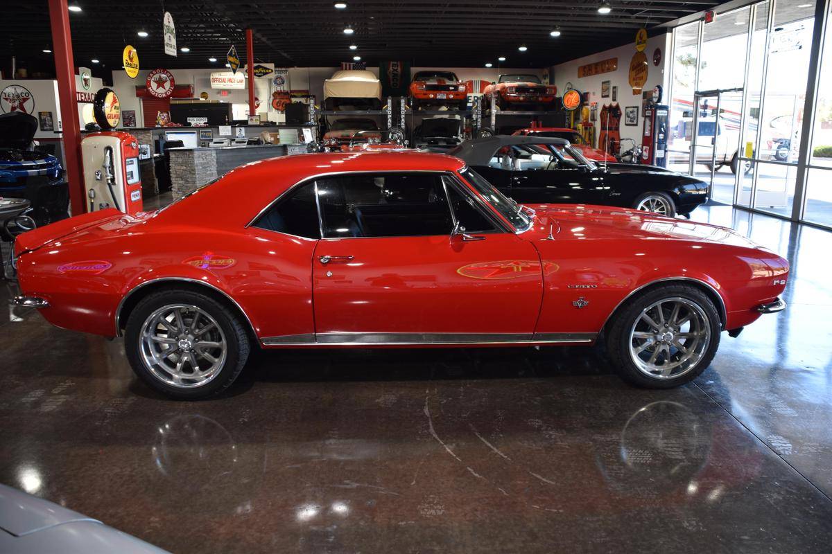 Chevrolet-Camaro-rs-1967-6