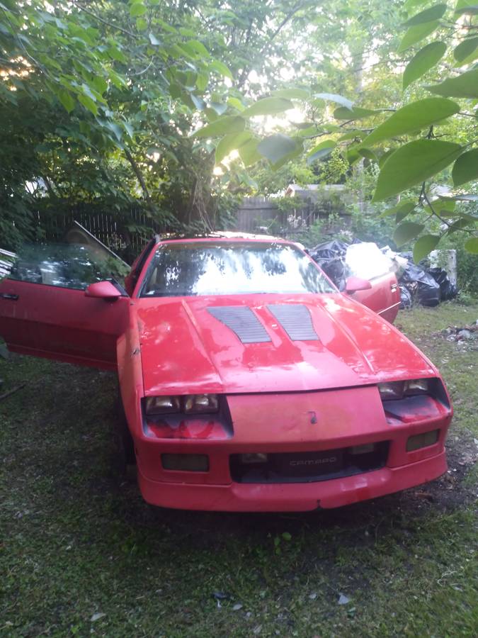 Chevrolet-Camaro-sport-1986-9