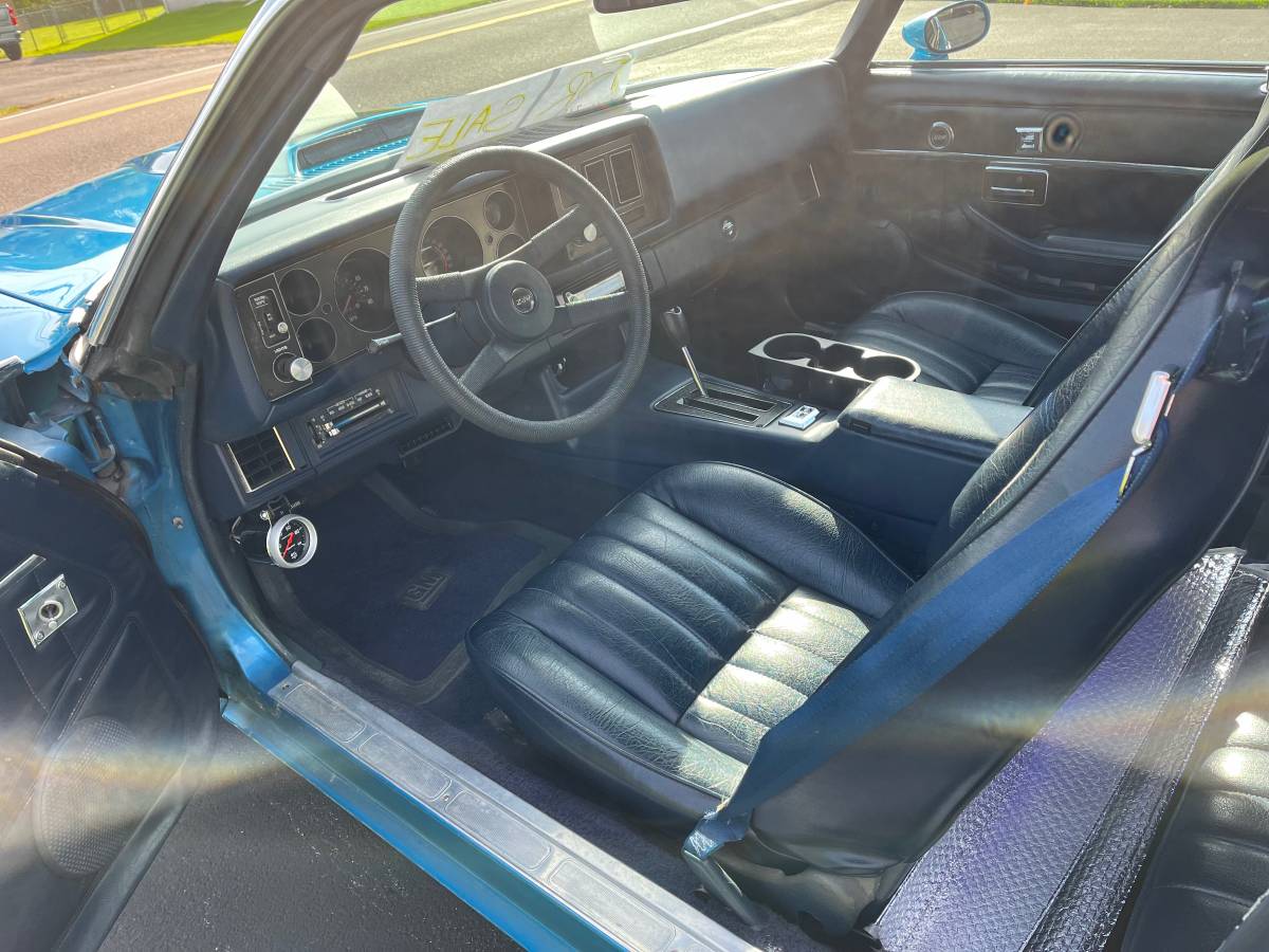 Chevrolet-Camaro-z28-1980-1