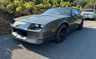 Chevrolet-Camaro-z28-1985-4