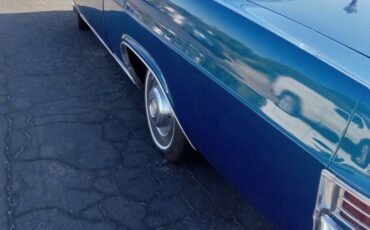 Chevrolet-Caprice-1966-2