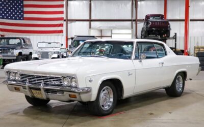 Chevrolet Caprice Coupe 1966 à vendre