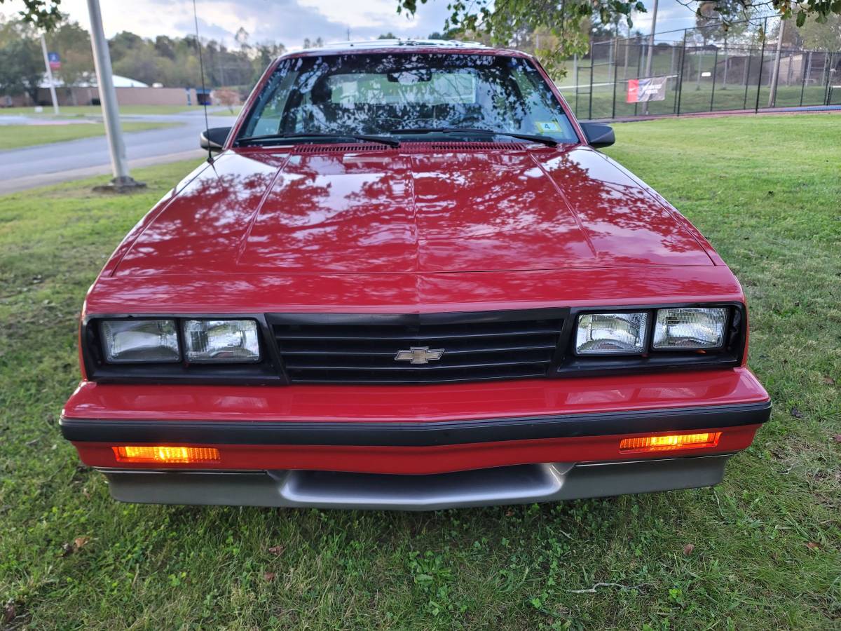 Chevrolet-Cavalier-z24-1986-1