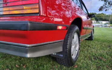 Chevrolet-Cavalier-z24-1986-4