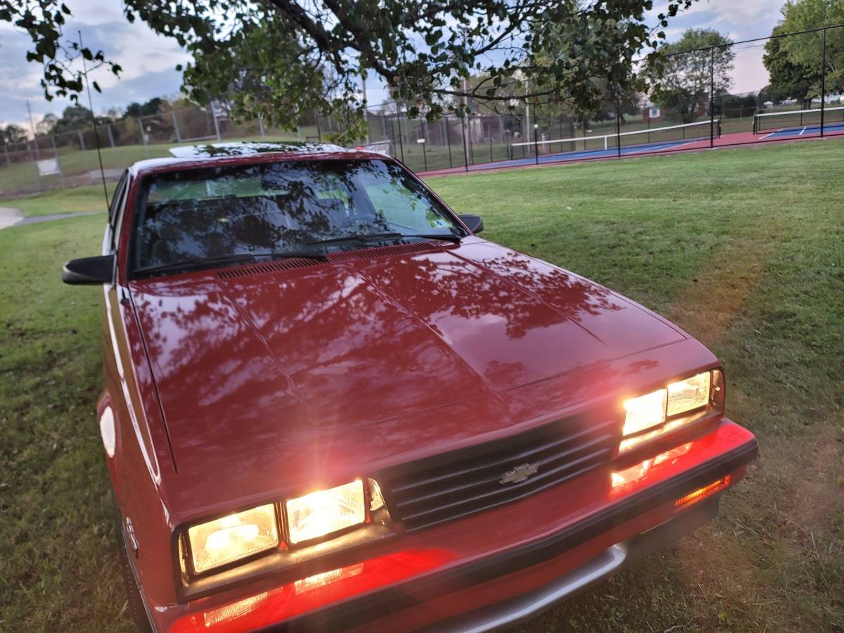 Chevrolet-Cavalier-z24-1986-6