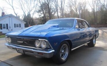 Chevrolet-Chevelle-Coupe-1966-10