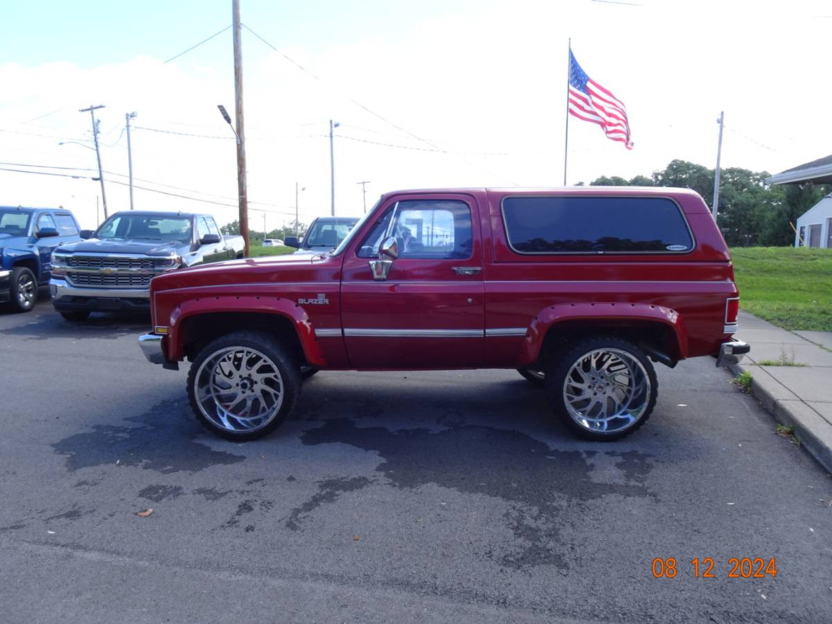 Chevrolet-Ck-10-blazer-1983-1