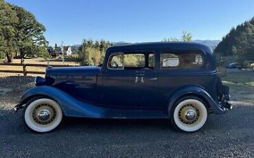 Chevrolet-Classic-1935-5