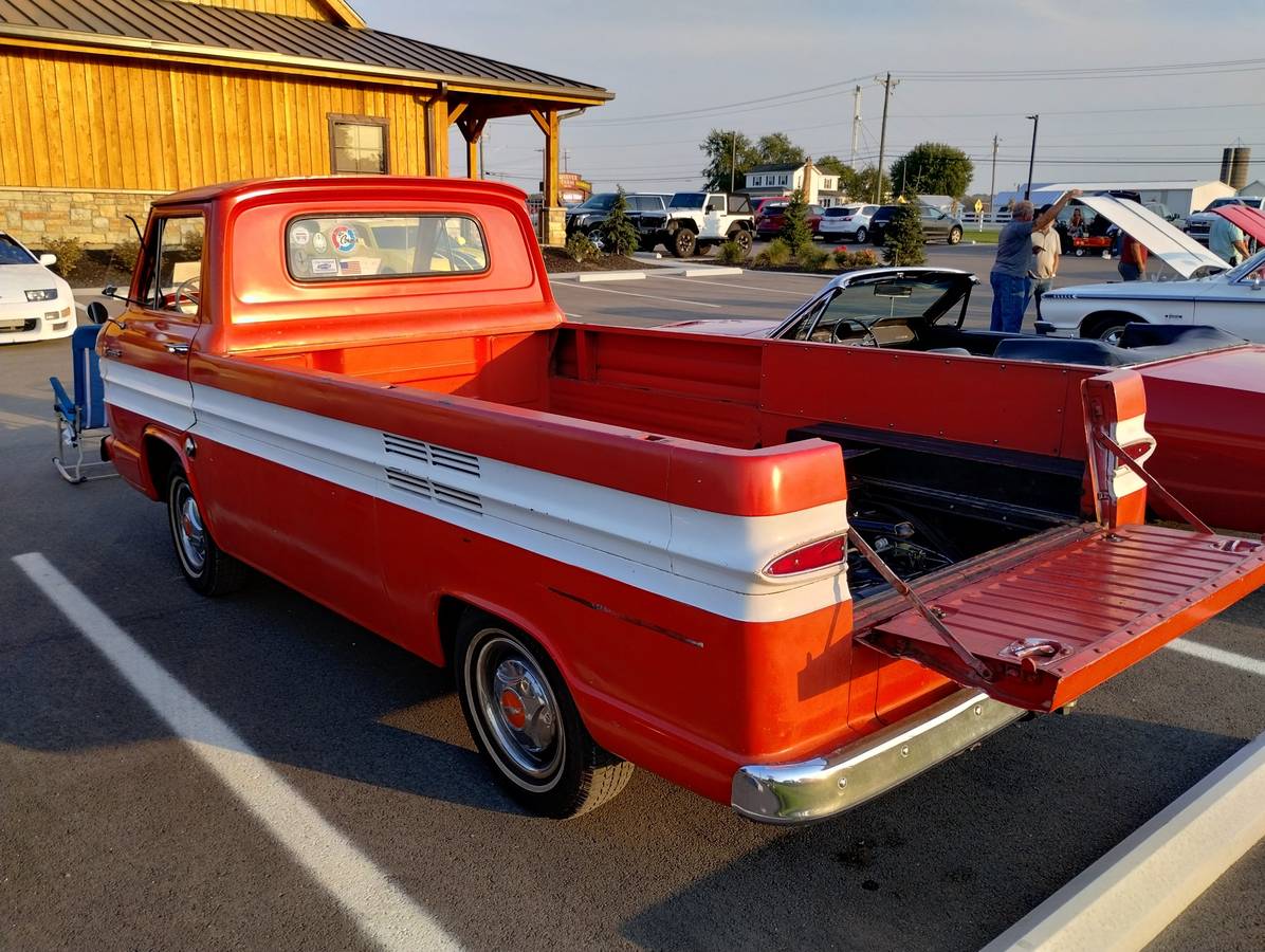 Chevrolet-Corvair-1962-4