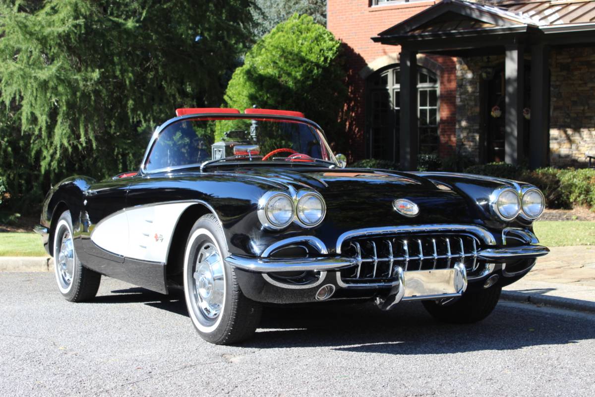 Chevrolet-Corvette-1960-1