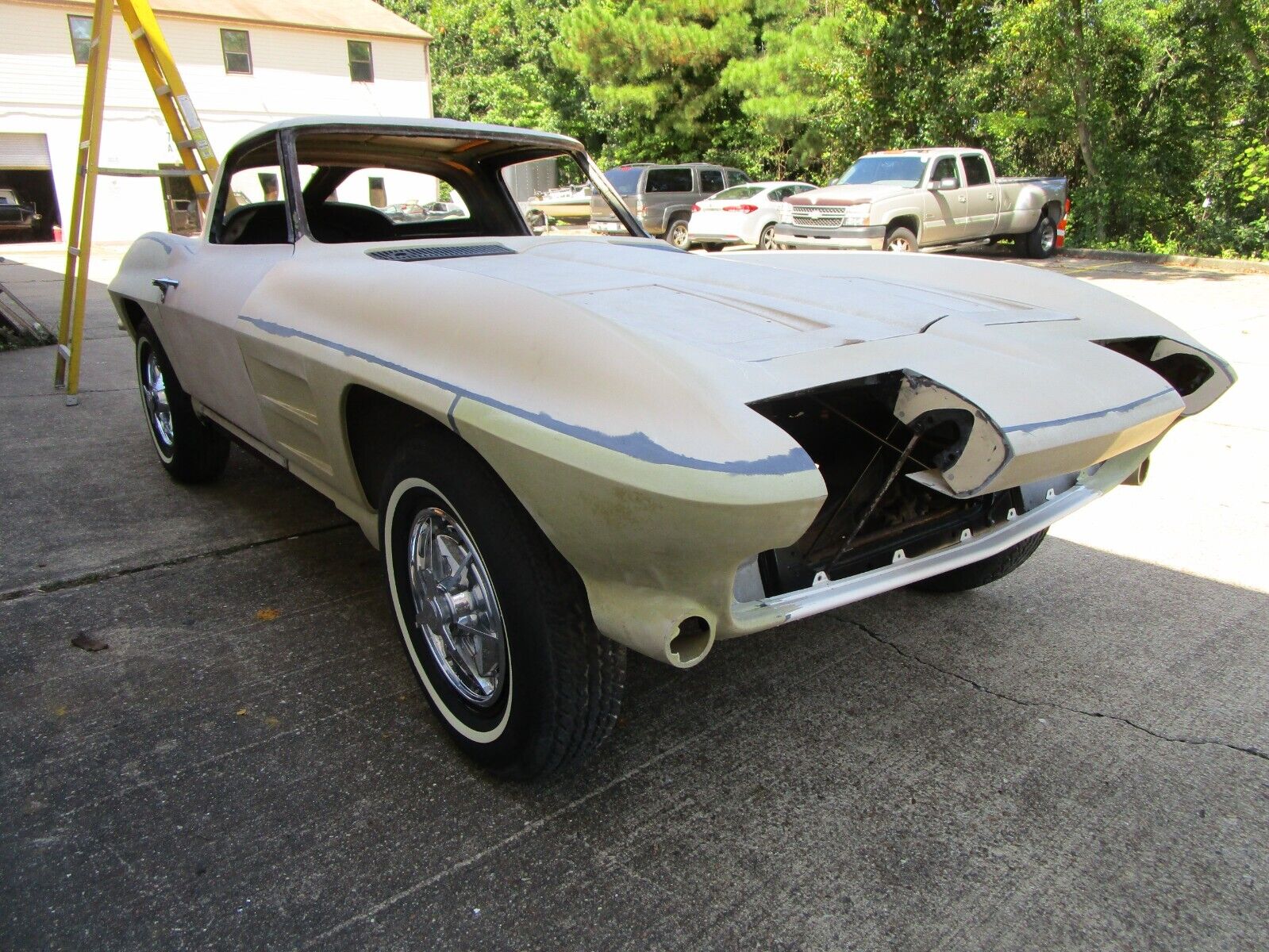 Chevrolet-Corvette-1963-7