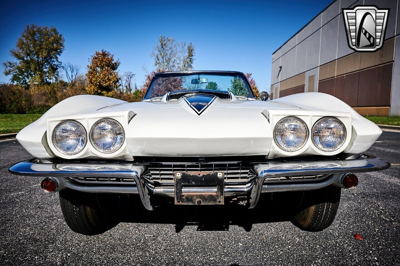 Chevrolet-Corvette-1967-10