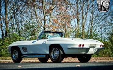 Chevrolet-Corvette-1967-4