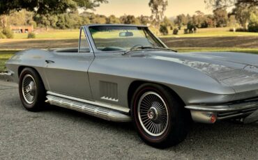 Chevrolet-Corvette-1967