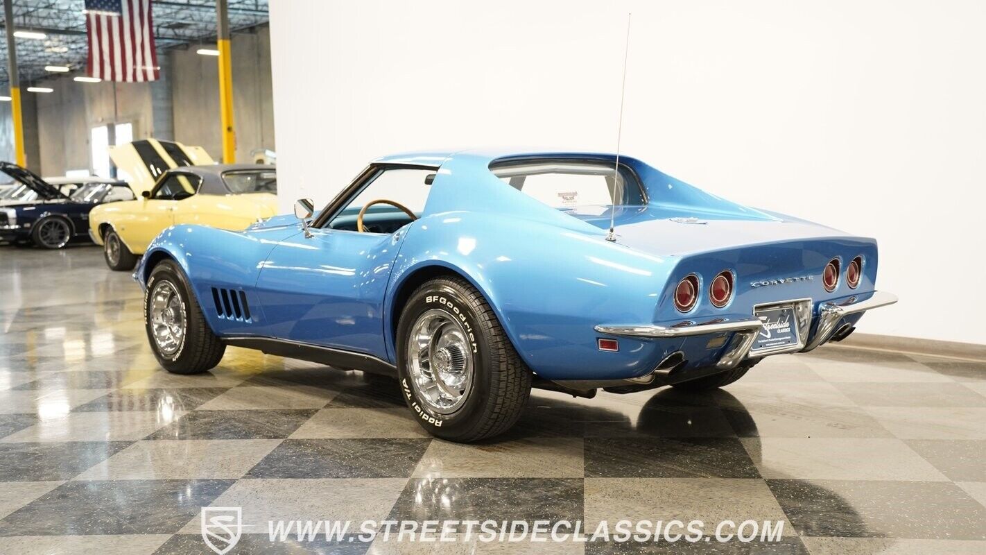 Chevrolet-Corvette-1968-7