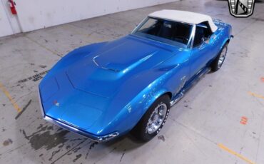 Chevrolet-Corvette-1969-10