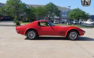 Chevrolet-Corvette-1970-4