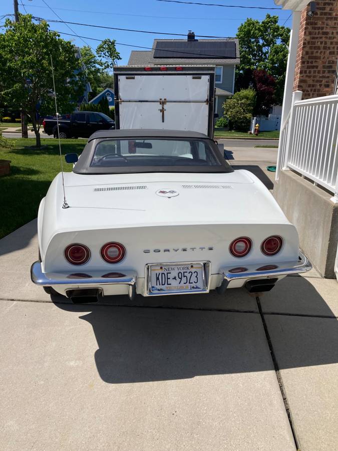 Chevrolet-Corvette-1971-2