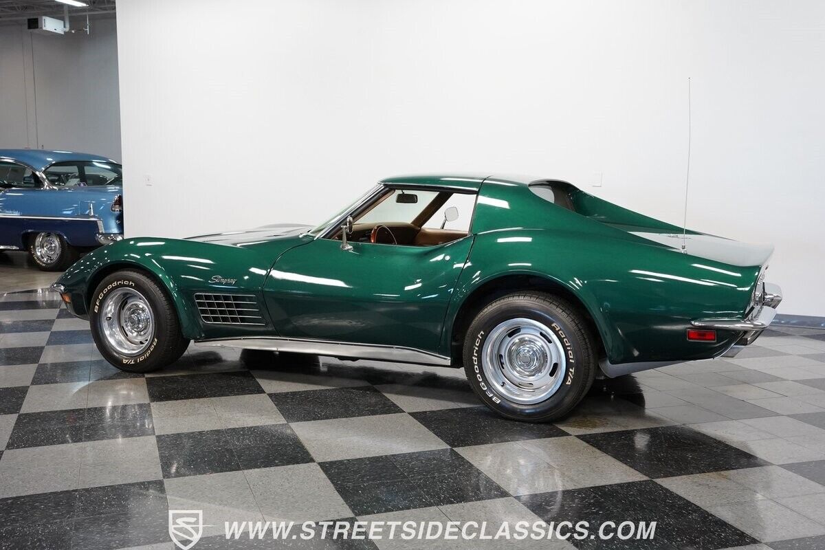 Chevrolet-Corvette-1971-8