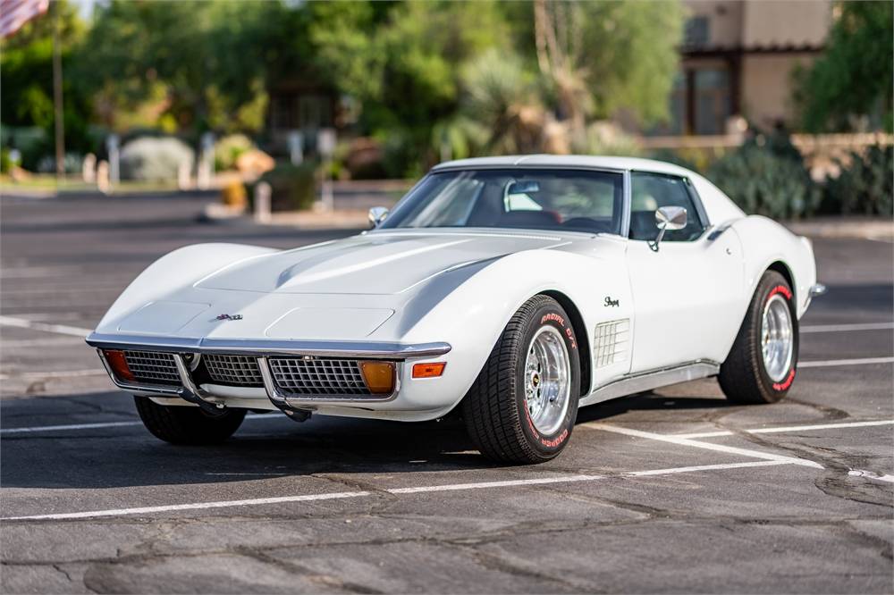 Chevrolet-Corvette-1972-1