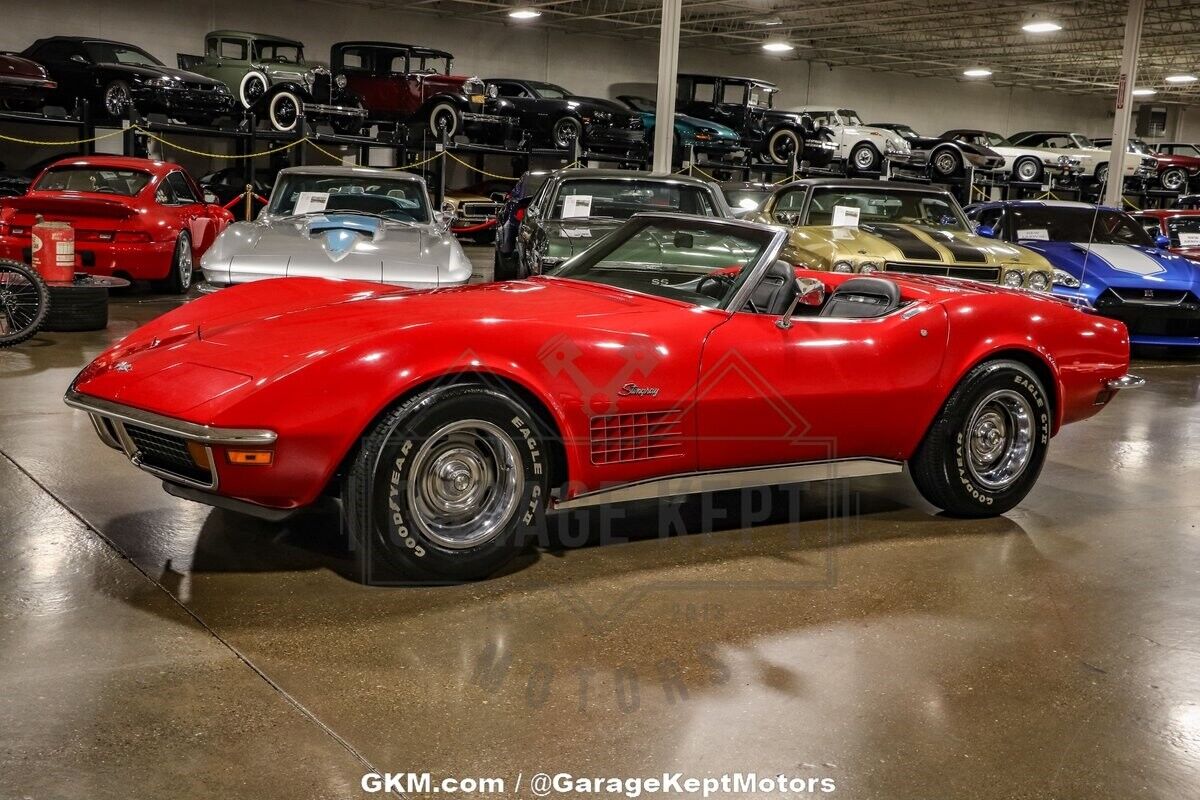 Chevrolet-Corvette-1972-10