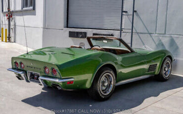 Chevrolet-Corvette-1972-5