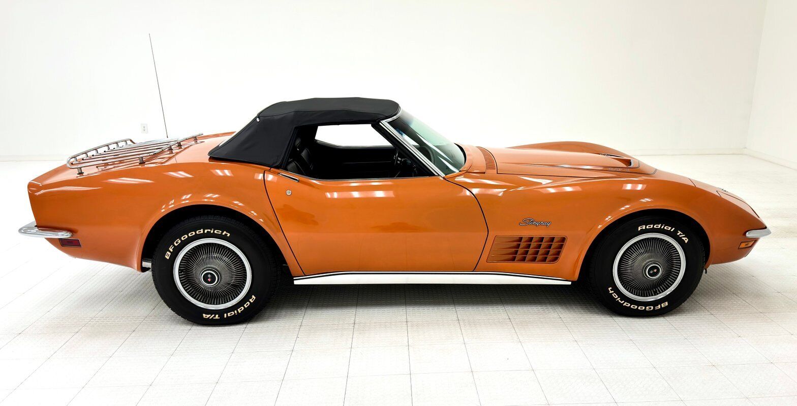 Chevrolet-Corvette-1972-8