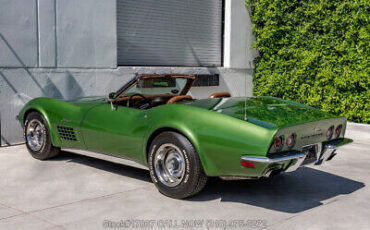 Chevrolet-Corvette-1972-9