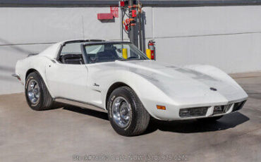 Chevrolet-Corvette-1973-2