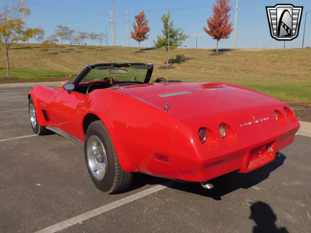 Chevrolet-Corvette-1974-2