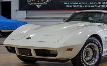 Chevrolet-Corvette-1974-3