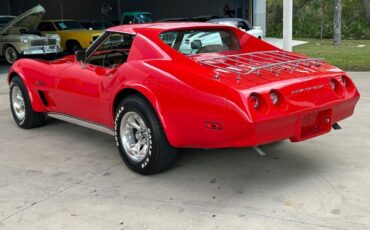 Chevrolet-Corvette-1974-7