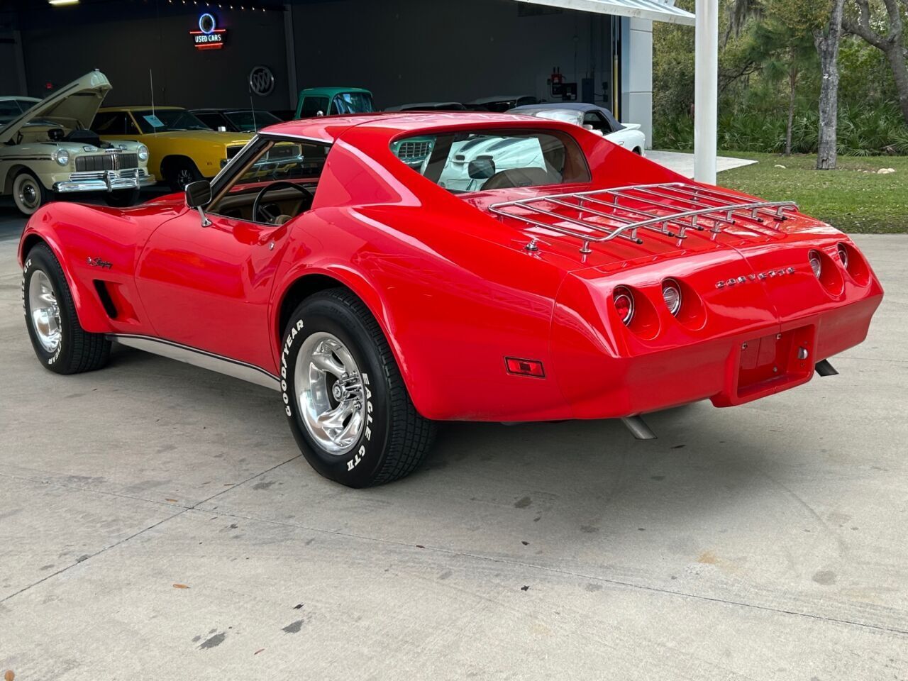 Chevrolet-Corvette-1974-7