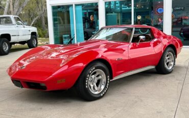 Chevrolet-Corvette-1974-9