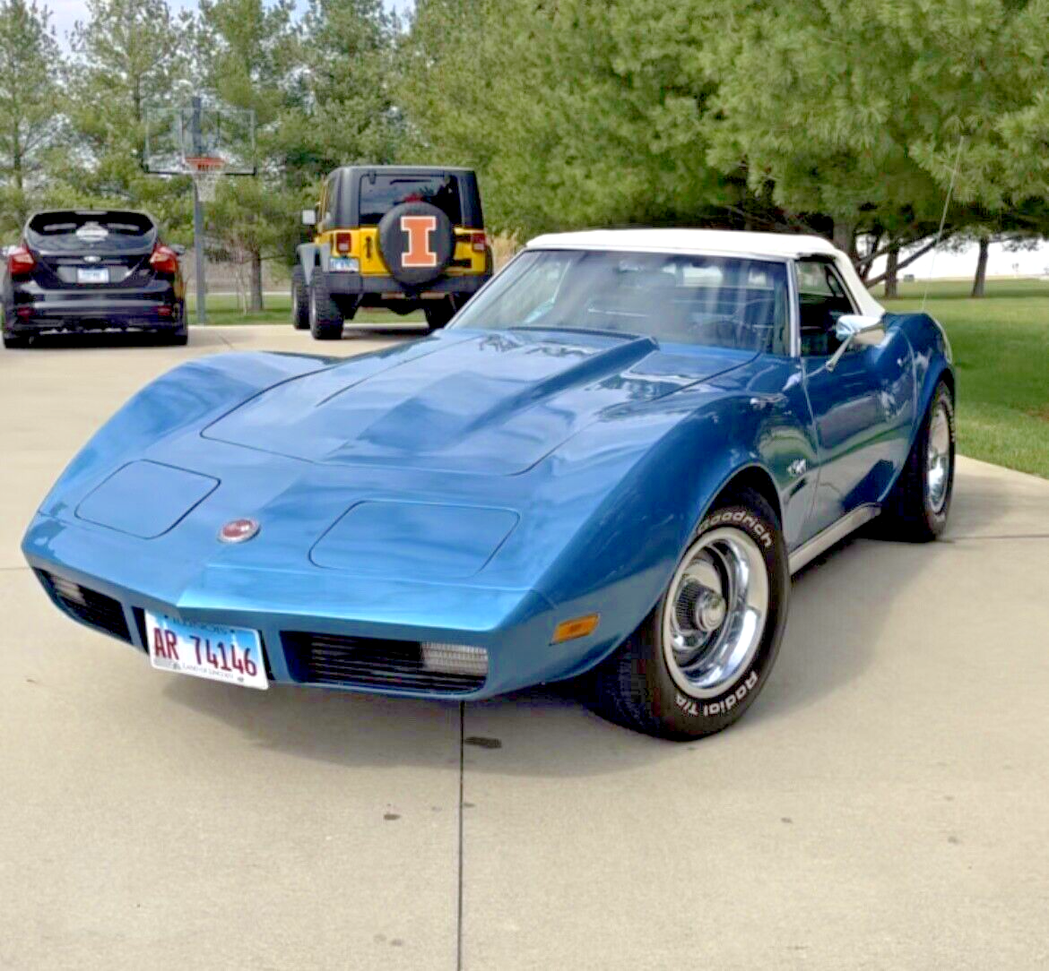 Chevrolet Corvette  year1}