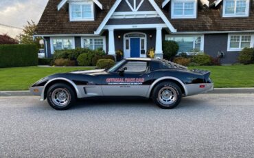 Chevrolet-Corvette-1978-2