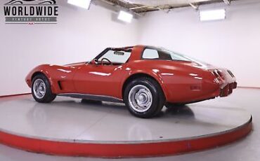 Chevrolet-Corvette-1979-4