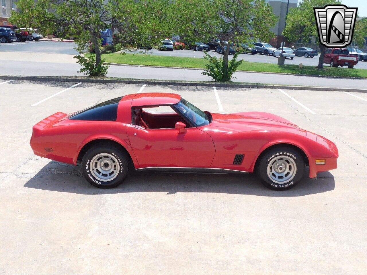 Chevrolet-Corvette-1980-6