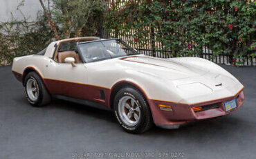 Chevrolet-Corvette-1981-3