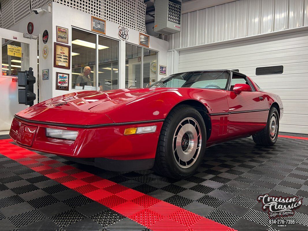 Chevrolet-Corvette-1984-11