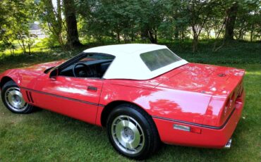 Chevrolet-Corvette-1987-15