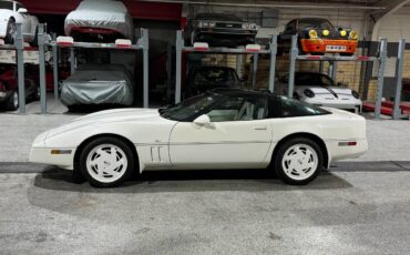 Chevrolet-Corvette-1988-6