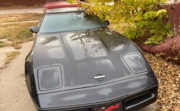 Chevrolet-Corvette-1989