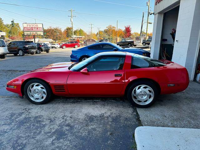 Chevrolet-Corvette-1994-1